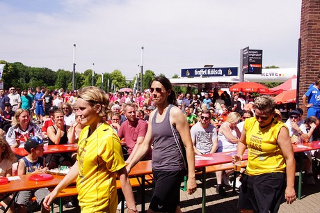 Com Together Cup